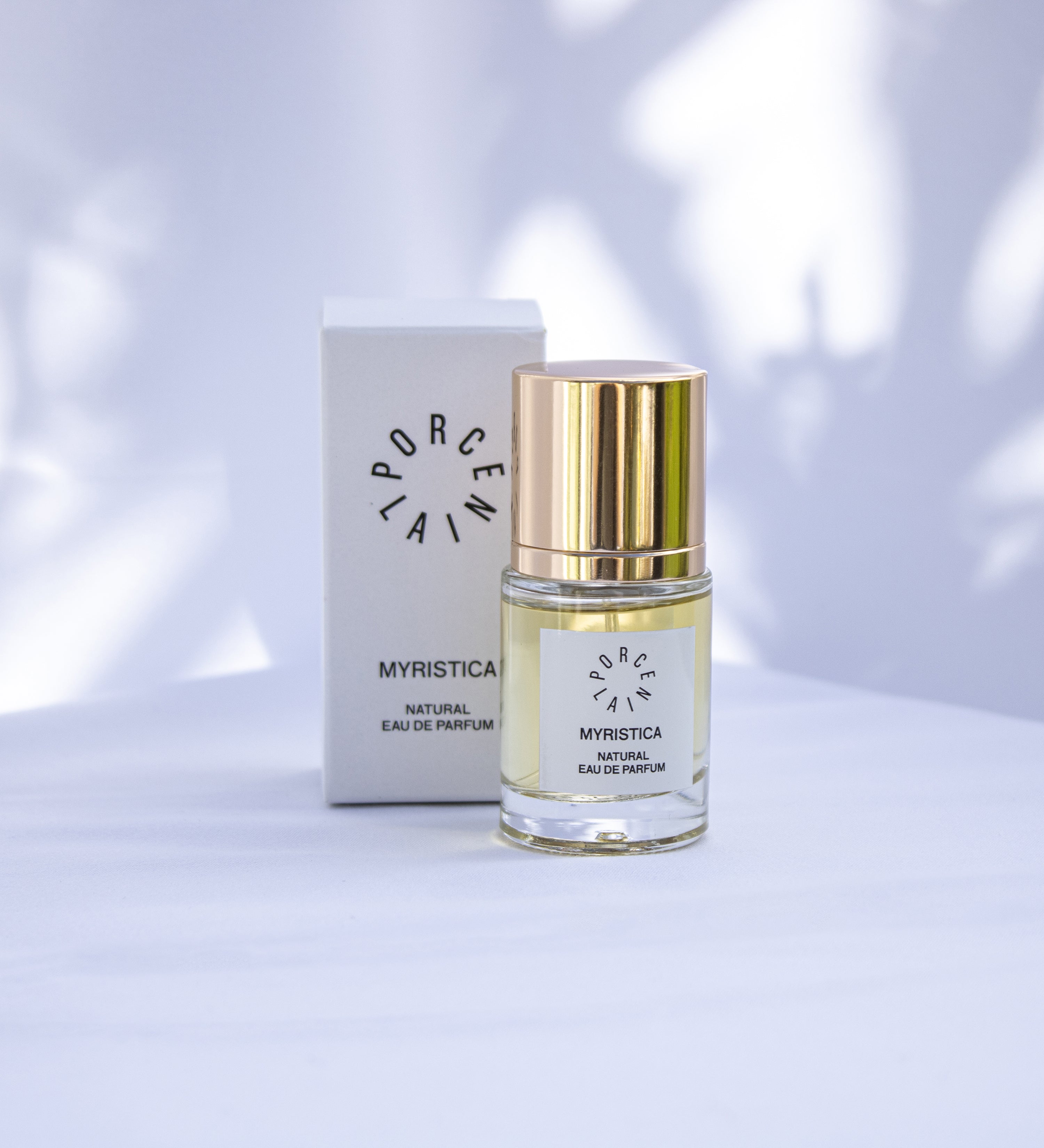 Porcelain Perfumery Myristica 15 ML Parfume Glass with Golden Lid